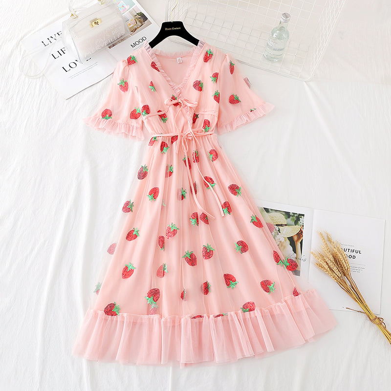 Lovely Strawberry Dress – YihFoo